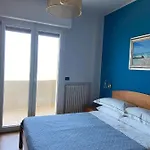 Tramonto In Baia Apartman