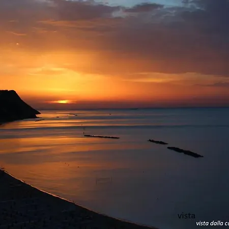 Tramonto In Baia Apartament *