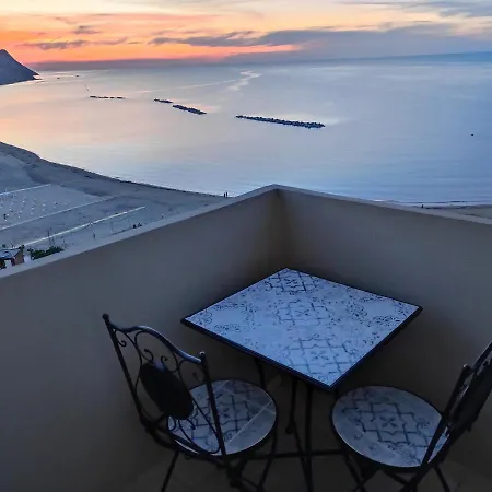Tramonto In Baia Apartamento Pesaro