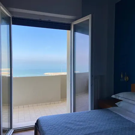 Tramonto In Baia Apartament *