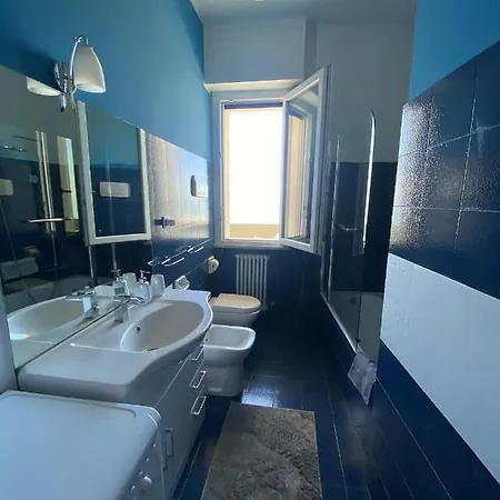 Apartamento Tramonto In Baia Pesaro