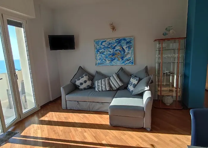 Tramonto In Baia Apartment *